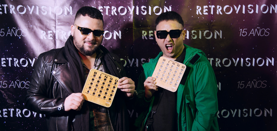 SOCIALES: BINGO RETROVISION + KATTO