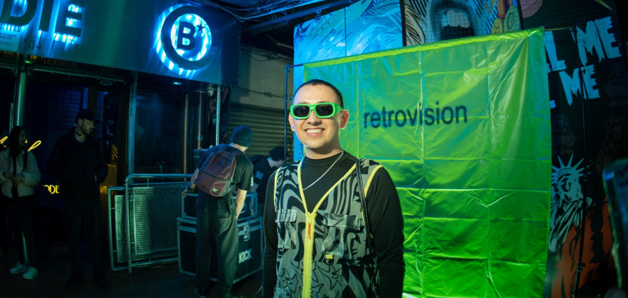 SOCIALES: RETROVISION TE INVITA A STUDIO 2054 – ESPECIAL BRAT @ BLONDIE