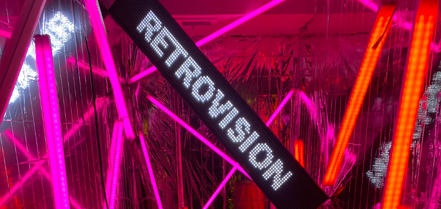 SOCIALES ANIVERSARIO  EYES UP