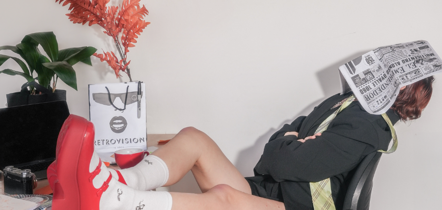 EDITORIAL: "TRABAJA DIFERENTE" X BIANCA VALLADARES