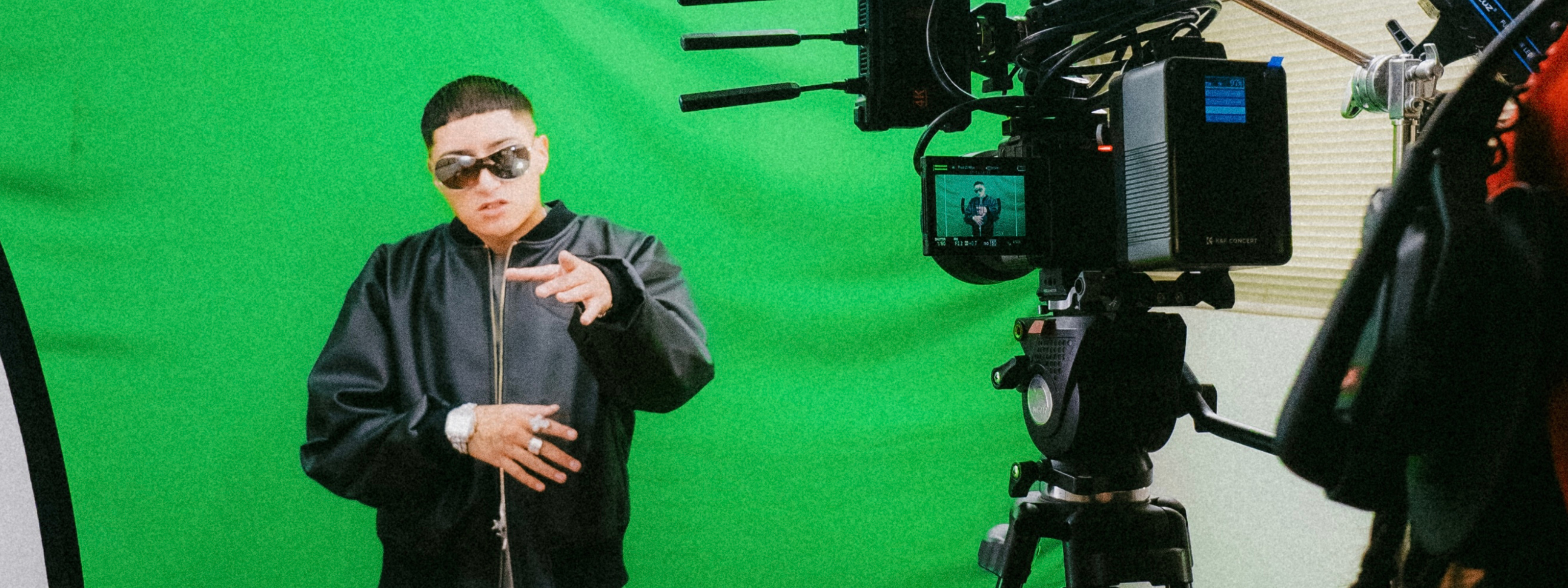 [VIDEOCLIP] SINAKA ft MARCIANEKE – MATÍAS MUÑOZ